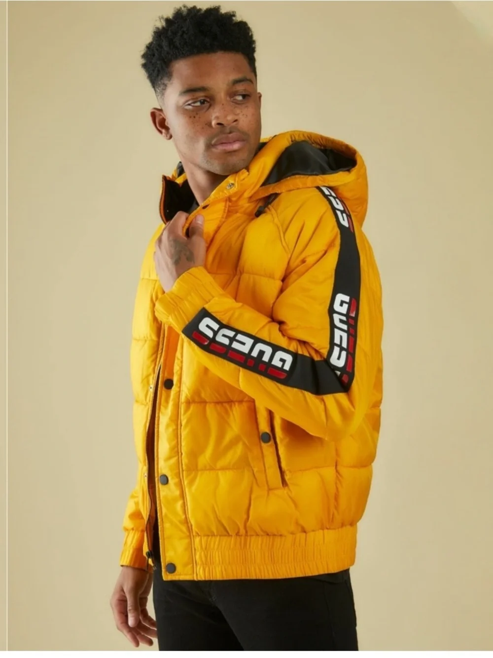 New Guess Men's Yellow Hooded Puffer Jacket with Logo Sleeve